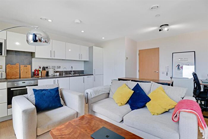 1 Bedroom Flat For Sale In Da Vinci Torre, Loampit Vale, SE13