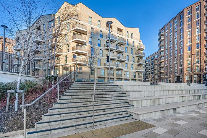 2 Bedroom Flat For Sale In Palmer Street, Reading, RG1