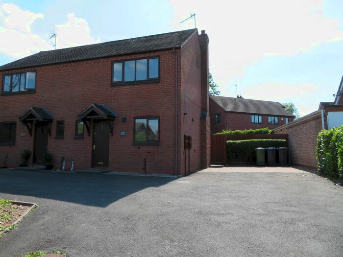 2 Bedroom Semi-Detached House To Rent In The Ridgeway., Stratford Upon Avon, CV37