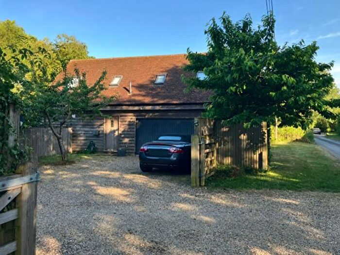 2 Bedroom Detached House To Rent In Russells Water, Henley-On-Thames, RG9