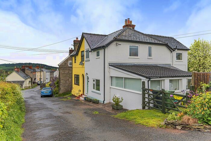 3 Bedroom Semi-Detached House For Sale In Talgarth, Brecon, LD3