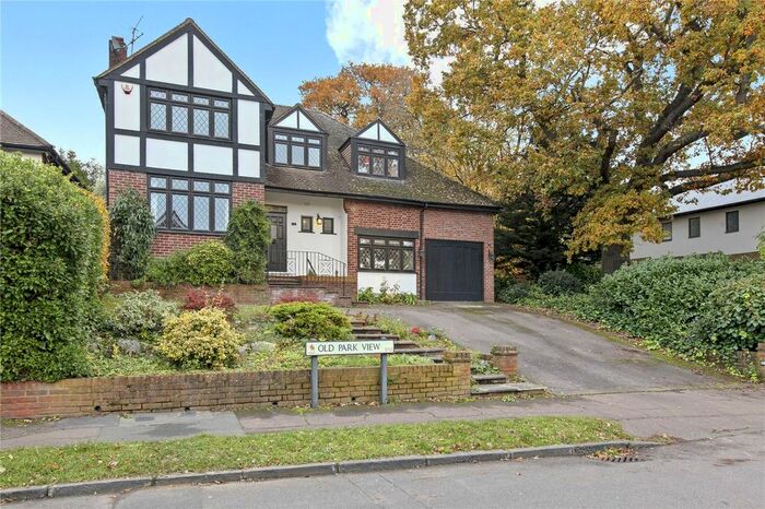 5 Bedroom Detached House To Rent In Old Park View, Enfield, EN2