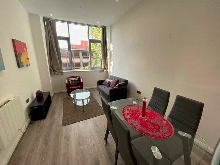 1 Bedroom Apartment To Rent In The Co-Operative, Corporation Street, Coventry, West Midlands, CV1