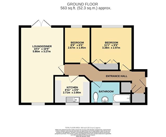 2 Bedroom Flat For Sale In Armada Way, Chatham, ME4