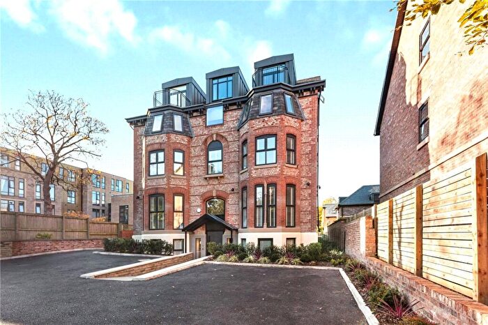 2 Bedroom Apartment To Rent In Palatine Road, Didsbury, Manchester, Greater Manchester, M20