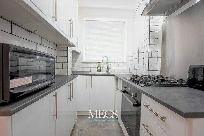 3 Bedroom Semi-Detached House To Rent In Worlds End Lane, Quinton, Birmingham, West Midlands, B32