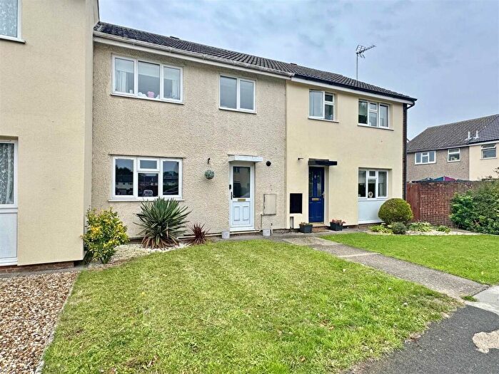 3 Bedroom Terraced House For Sale In Chelmer Road, Braintree, CM7