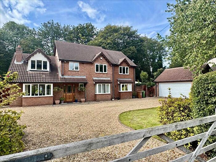 5 Bedroom Detached House For Sale In Ings Lane, Waltham, Grimsby, DN37