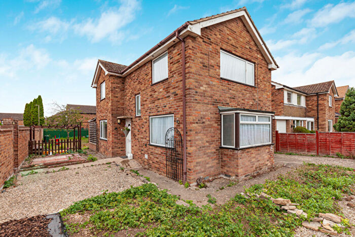 3 Bedroom Detached House For Sale In Old Witney Road, Eynsham, Oxfordshire, OX29