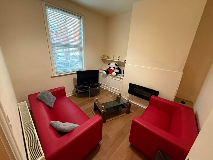 4 Bedroom Terraced House To Rent In Elmsley Street, Preston, PR1