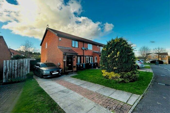 2 Bedroom Property To Rent In Langley Moor, Durham, DH7