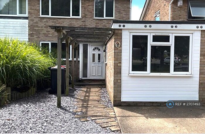 4 Bedroom Semi Detached House To Rent In St. Michaels Place, Canterbury, CT2