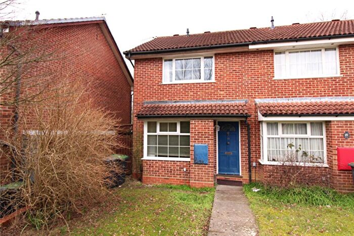 2 Bedroom End Of Terrace House To Rent In Crystal Way, Waterlooville, Hampshire, PO7