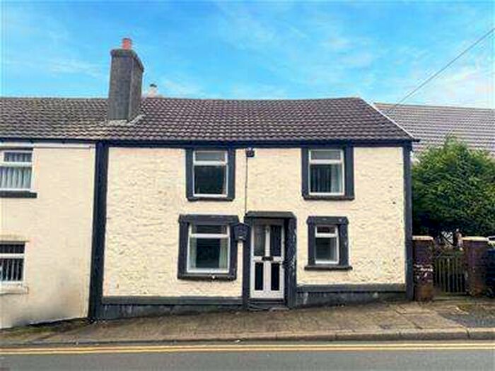 3 Bedroom Cottage For Sale In St. Lukes Road, Tredegar, NP22