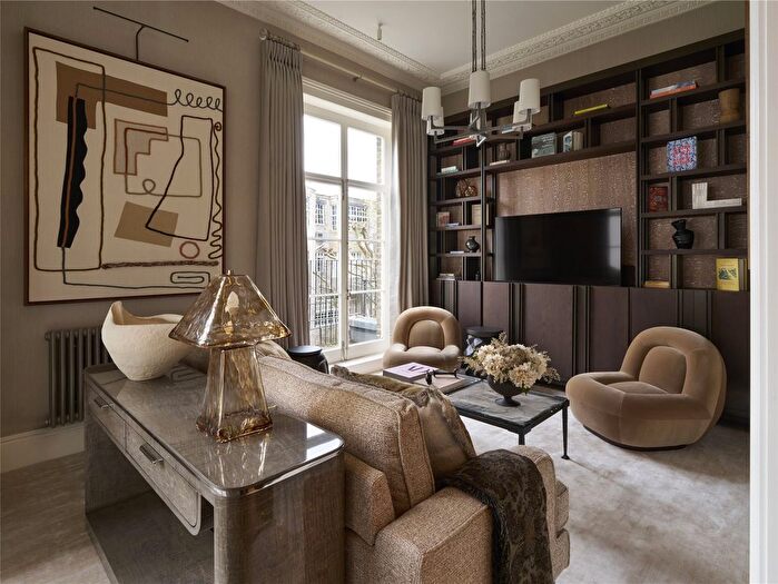 1 Bedroom Flat For Sale In Chesham Street, Belgravia, London, SW1X