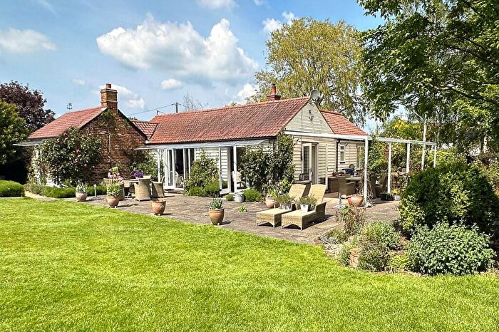 3 Bedroom Detached House For Sale In Watery Lane, Matching Green, Essex, CM17