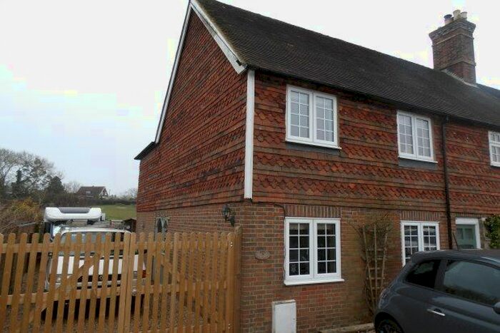 3 Bedroom Property To Rent In Lower Platts, Wadhurst, TN5