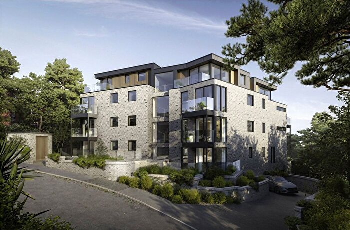 2 Bedroom Flat For Sale In Highmoor Road, Poole, Dorset, BH14
