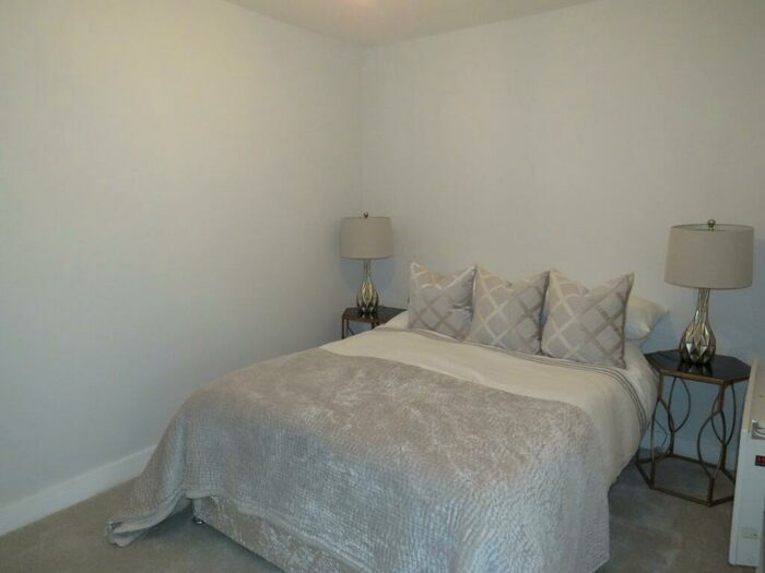 1 Bedroom Flat To Rent In Church Street, Yeovil, BA20