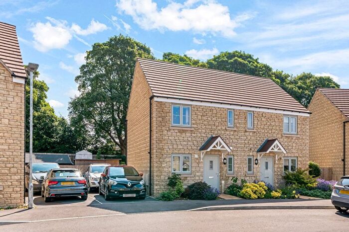 2 Bedroom Semi Detached House For Sale In Sycamore Grove, Chalford Hill, Stroud, GL6