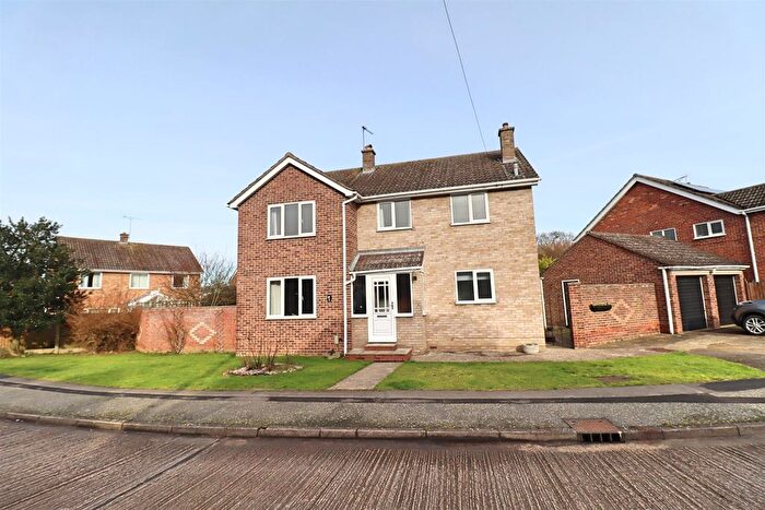 4 Bedroom Detached House To Rent In Philips Road, Rayne, Braintree, CM77