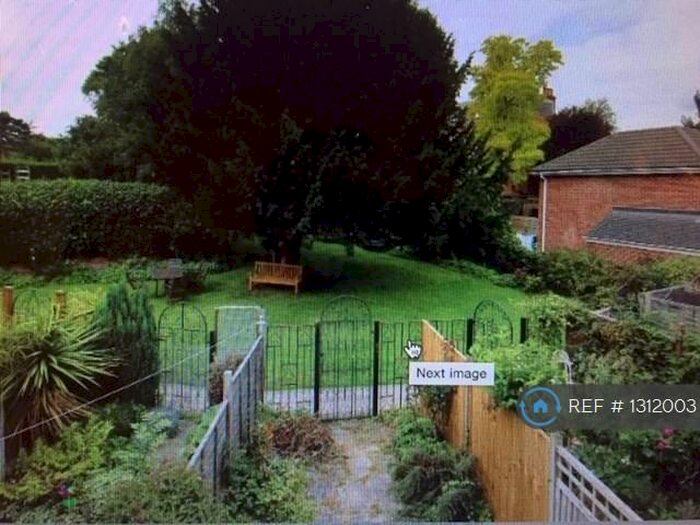 2 Bedroom Terraced House To Rent In Hylands Mews, Epsom, KT18