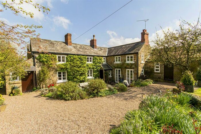 4 Bedroom Detached House For Sale In Astwith, Pilsley, Chesterfield, S45