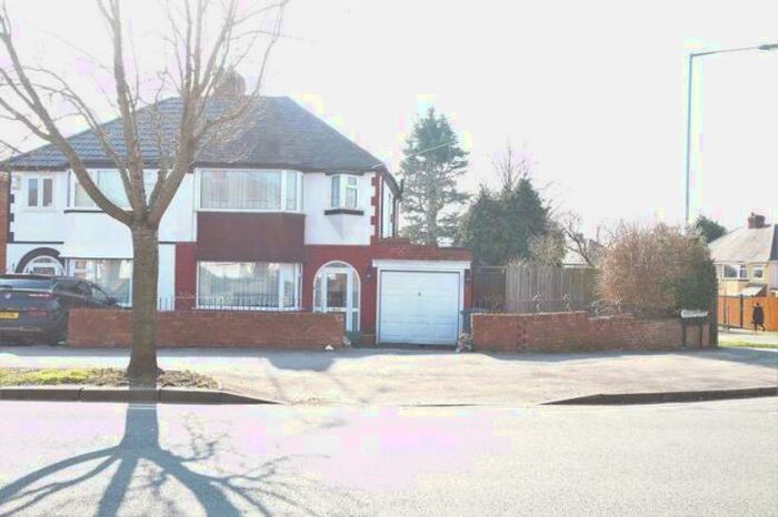 3 Bedroom House To Rent In Rocky Lane, Perry Barr, Birmingham, B42
