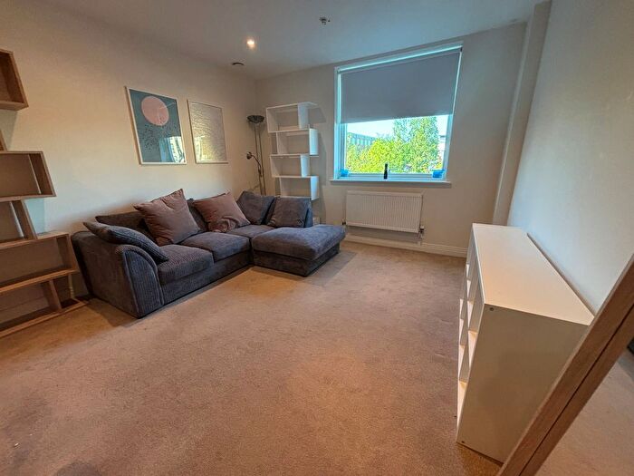 1 Bedroom Flat To Rent In Bessemer Road, Welwyn Garden City, AL7