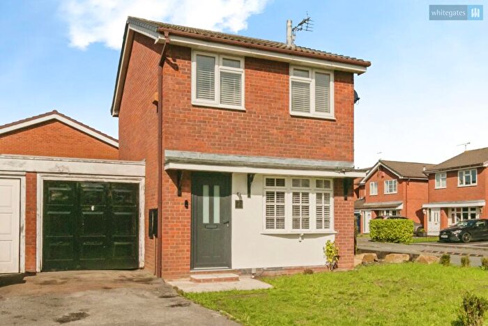 2 Bedroom Detached House For Sale In Wasdale Grove, Crewe, Cheshire, CW1