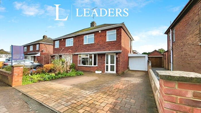 3 Bedroom Semi-Detached House To Rent In Wright Avenue, Stanground, PE2