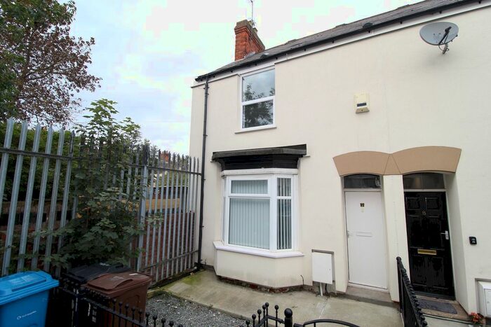 2 Bedroom Terraced House To Rent In West Park Grove, Granville Street, Hull, HU3