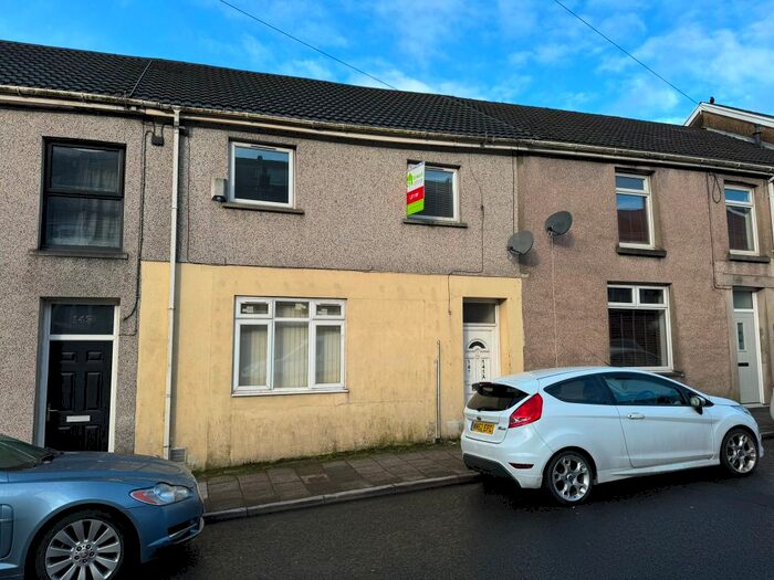 2 Bedroom Flat To Rent In A Oxford Street, Pontycymmer, Pontycymer, Bridgend, CF32