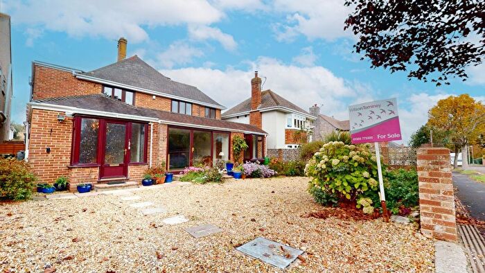 3 Bedroom Semi-detached House For Sale In Netherton Road, Weymouth, DT4