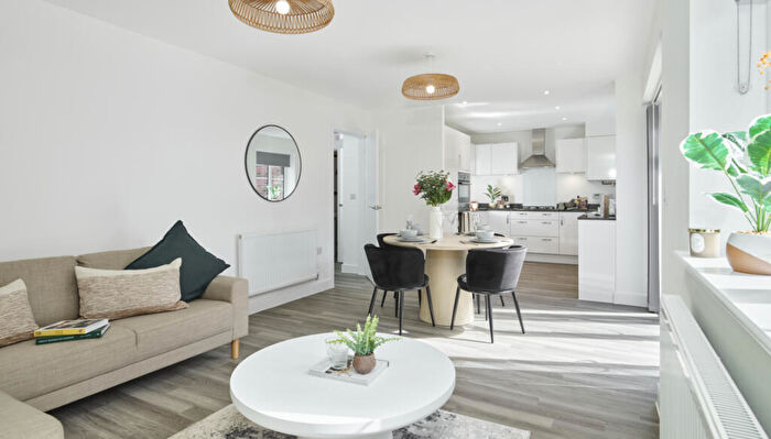 4 Bedroom Detached House For Sale In Maple Creek Fobbing Stanford-Le-Hope, SS17