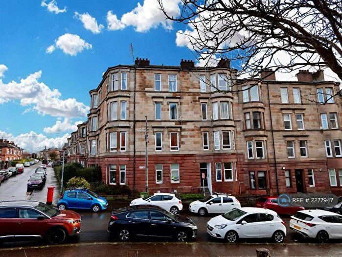 2 Bedroom Flat To Rent In Ark Lane, Glasgow, G31