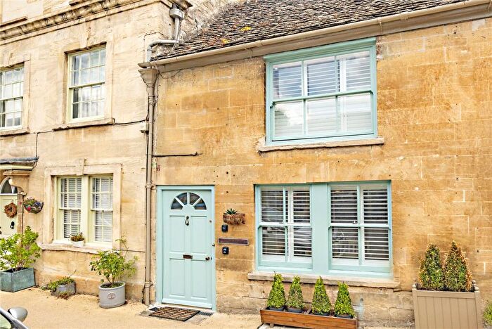 4 Bedroom Terraced House To Rent In Burford, Oxfordshire, OX18