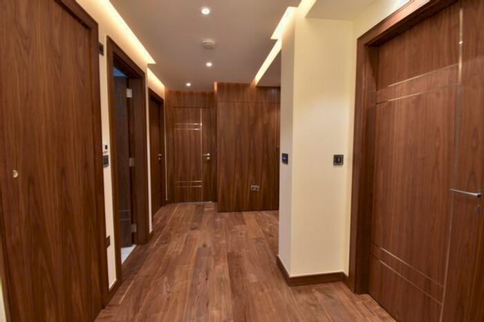 3 Bedroom Flat To Rent In Upper Grosvenor Street, Mayfair, W1K