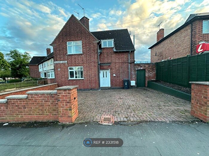 3 Bedroom End Of Terrace House To Rent In Fullhurst Avenue, Leicester, LE3