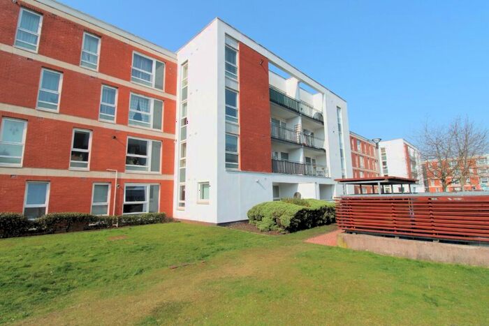 2 Bedroom Flat To Rent In Hanson Park, Denniston, Glasgow, G31