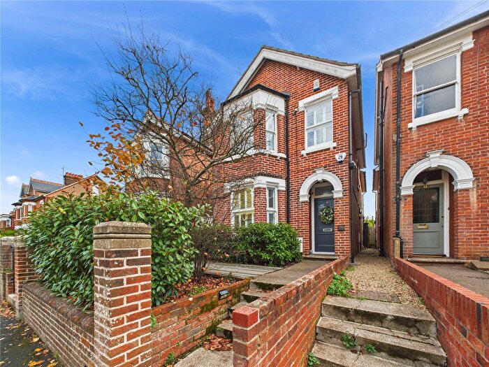 4 Bedroom Detached House For Sale In Maldon Road, Lexden, Colchester, CO3