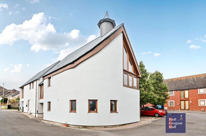 2 Bedroom House For Sale In Newton Grange Close, Swanage, BH19