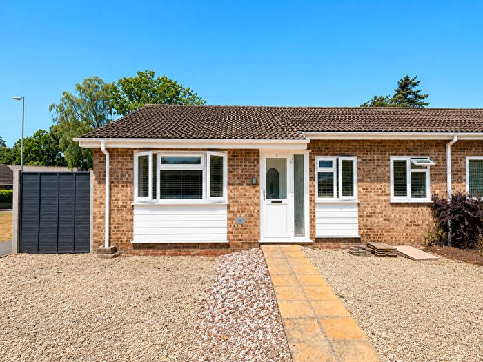 3 Bedroom Semi-Detached Bungalow For Sale In Lime Close, Mildenhall, Bury St. Edmunds, IP28