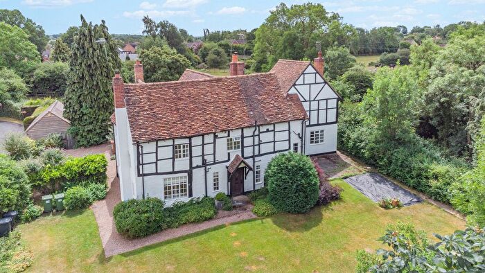 6 Bedroom Detached House For Sale In Pratts Lane, Mappleborough Green, Warwickshire, B80