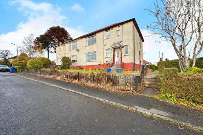 2 Bedroom Flat For Sale In Betula Drive, Clydebank, G81
