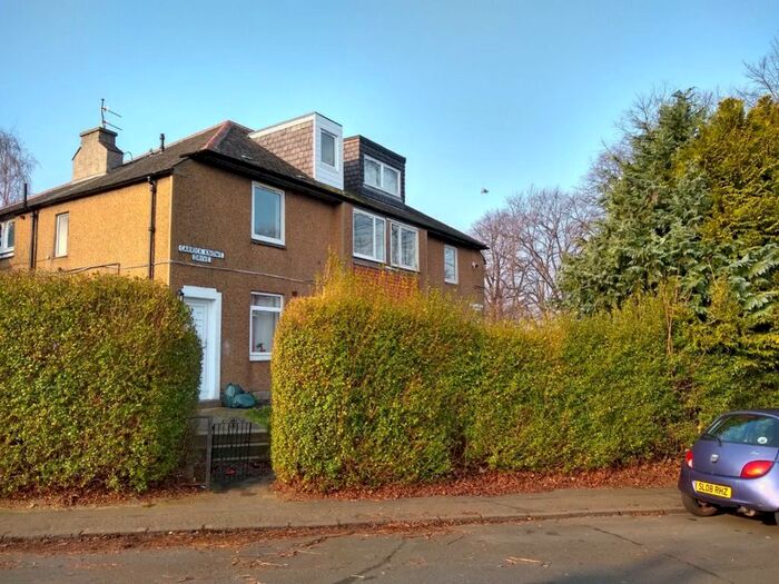 3 Bedroom Detached House To Rent In Carrickknowe Drive, Edinburgh, EH12