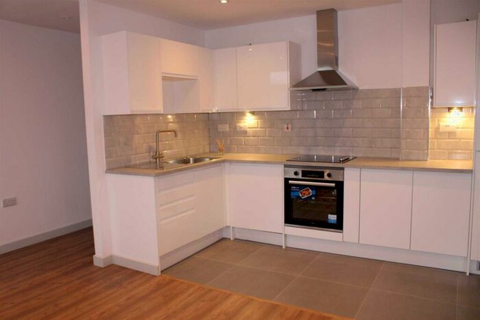 1 Bedroom Flat To Rent In - Trinity Road, Dudley, DY1