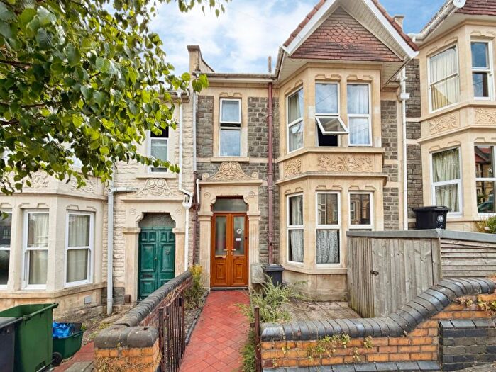 3 Bedroom Terraced House For Sale In Cleeve Road, Knowle, BS4