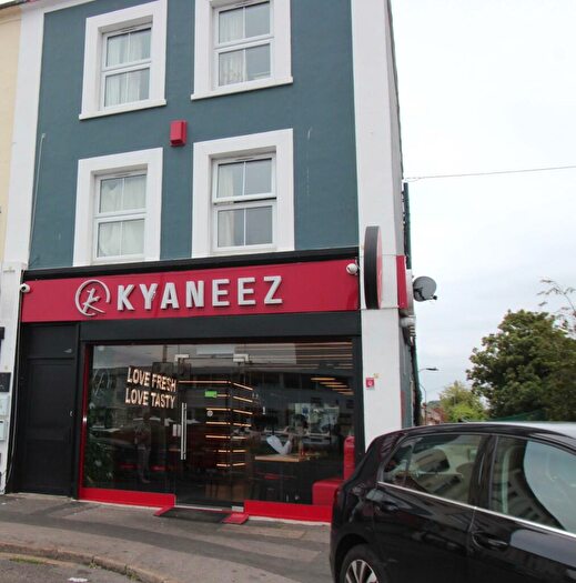 2 Bedroom Flat To Rent In Basingstoke Road, Reading, RG2