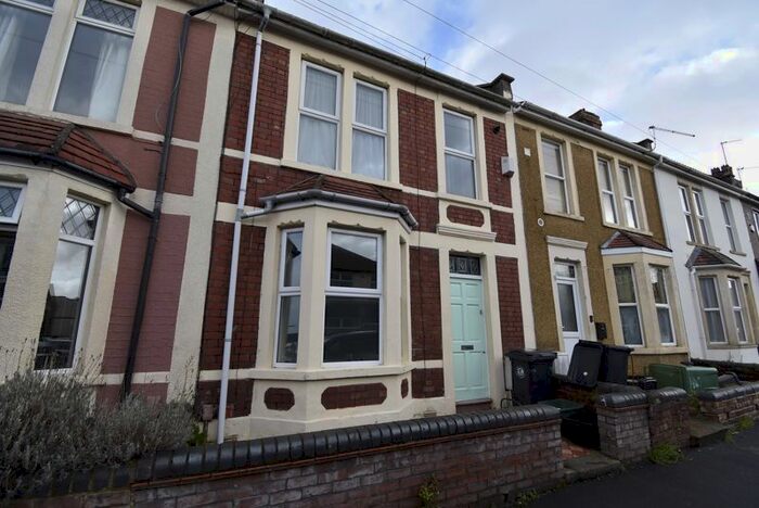 2 Bedroom Terraced House To Rent In King Street, Kingswood, Bristol, BS15